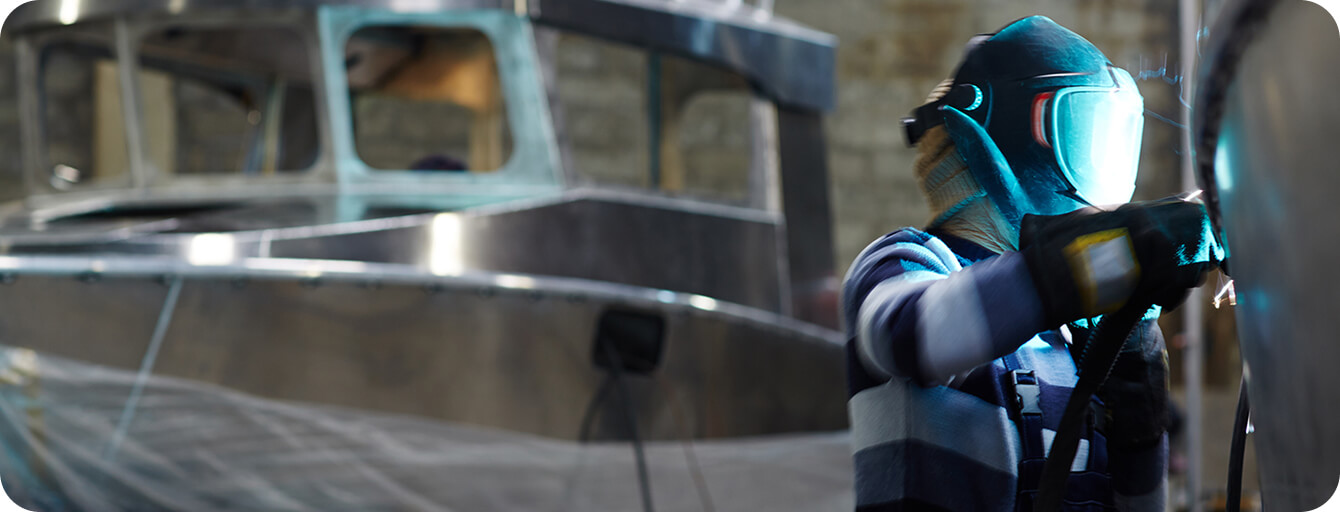 Boat welder